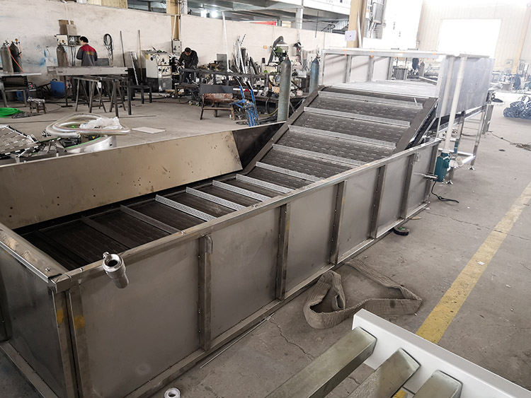 鏈板輸送機